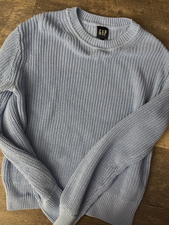 GAP Sweaters - GAP Women’s Blue Ribbed Crewneck Sweater